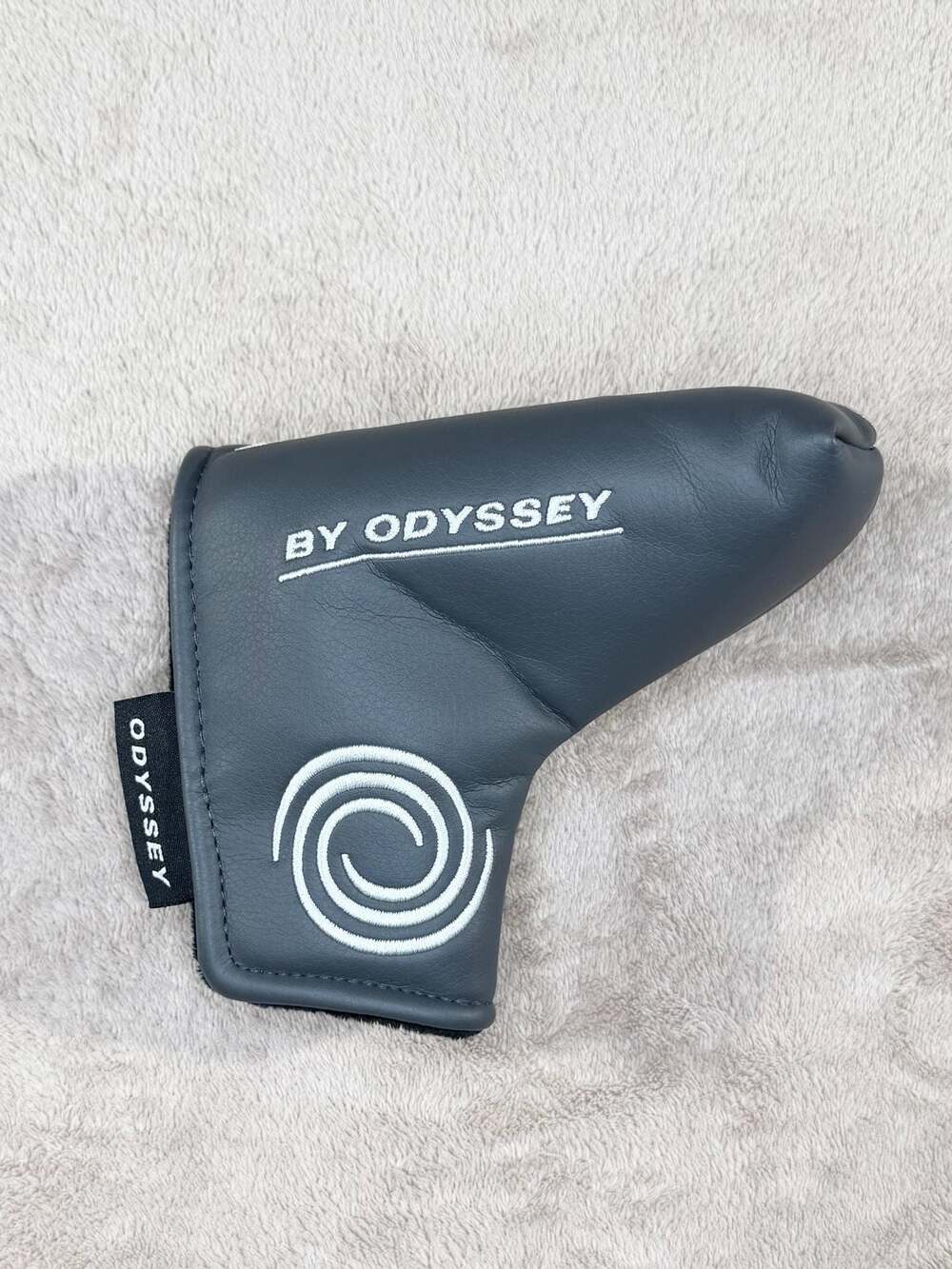 Odyssey DFX Blade Putter Headcover Gray/Silver